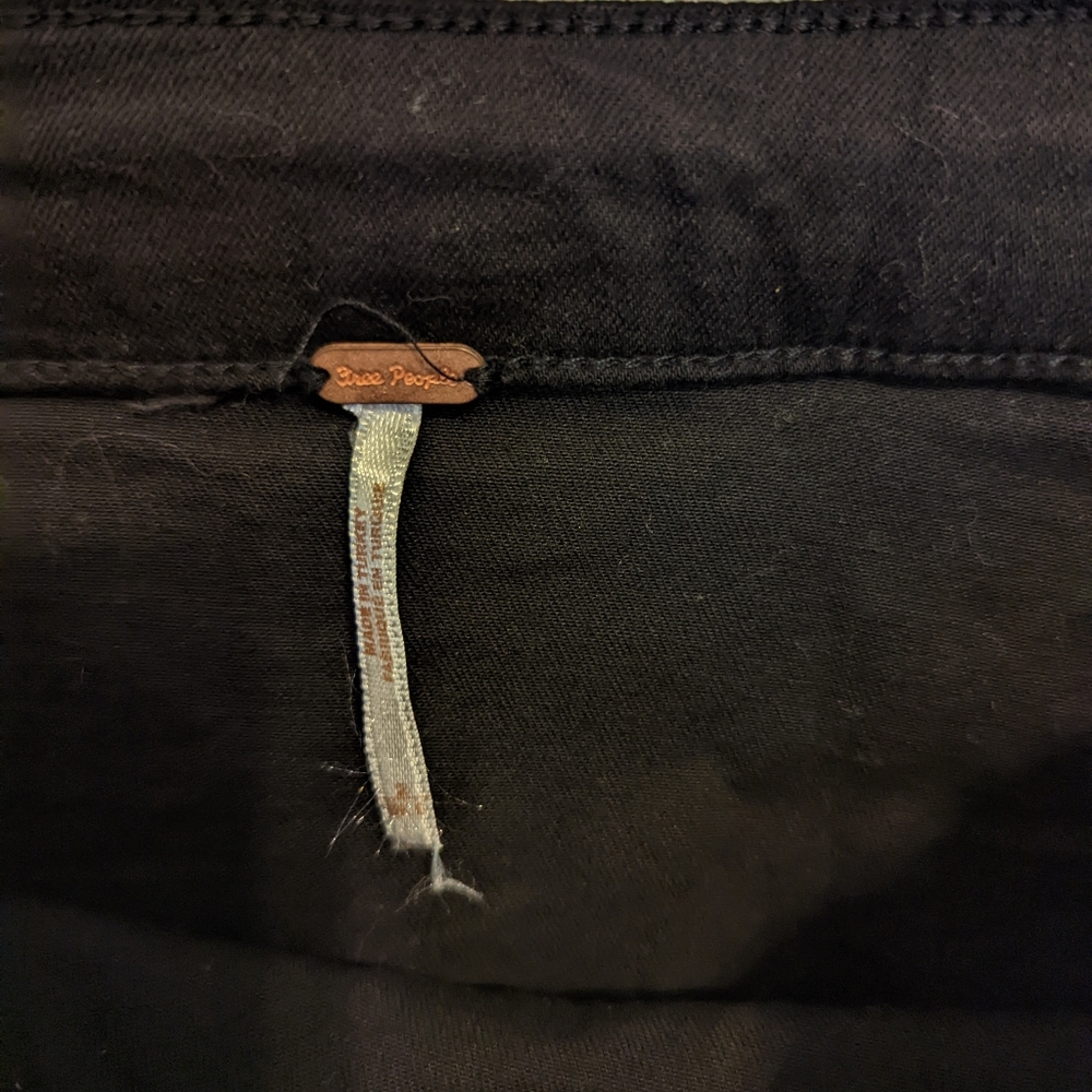 Skirt - Picture 2 of 4